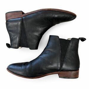 Nisolo Black Leather Chelsea Boot Women’s Size 9